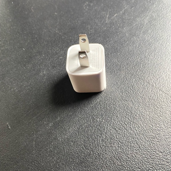 Apple USB Power Adapter charger 5W - Picture 3 of 5